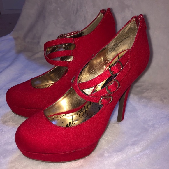 Material girl sexy red heels - Picture 4 of 8